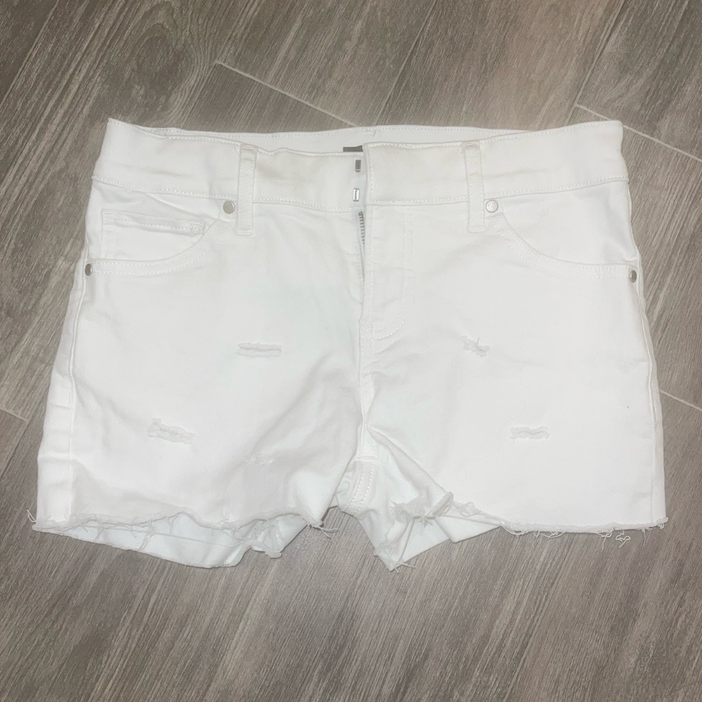 EXPRESS - white jean shorts